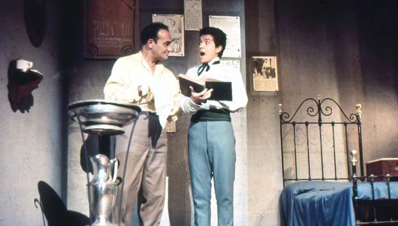 Luis Merino y Luis Álvarez como Carlo y Blondin en el estreno de 1969, en el TUSM. En 1994, Mónica Sánchez y Reynaldo Arenas retomaron los papeles. (Archivo Alonso Alegría)