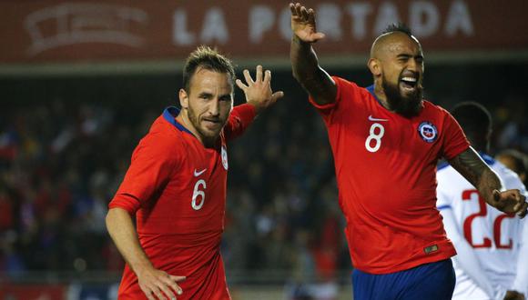 Chile logró dar vuelta un duro partido y sumó una auspiciosa victoria 2-1 ante Haití en La Serena sin el lesionado Alexis Sánchez. (Foto: AFP)