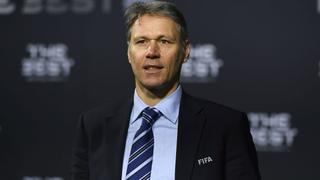 Van Basten propone estos cambios para revolucionar el fútbol