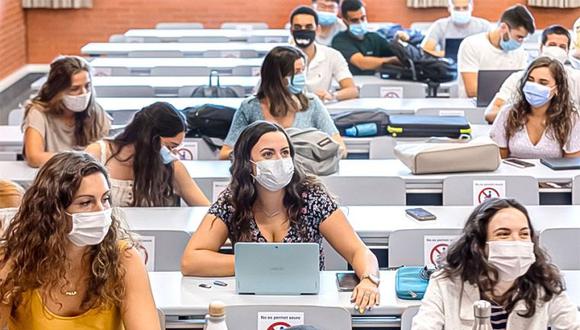 En esta nota te contamos todos los detalles acerca de las Clases presenciales 2022 en las universidades públicas y privadas. (Foto: El Peruano)