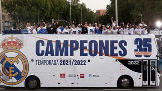 Real Madrid festeja con sus hinchas el título de LaLiga en Cibeles