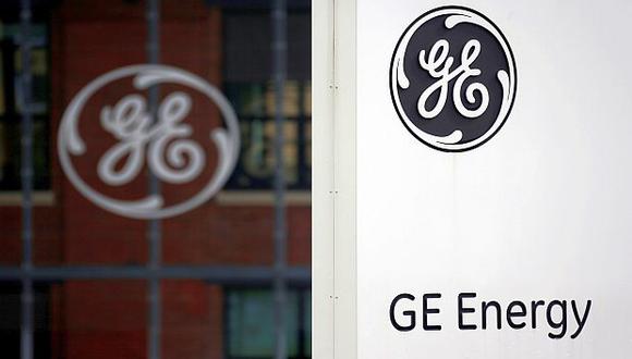 Los ingresos totales de General Electric cayeron 1.1% a US$28,800 millones. (Foto: Reuters)