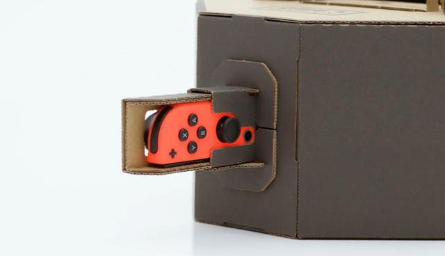 Foto 4 | En el armazón se inser el Joy-Con o la pantalla del Nintendo Switch. (Foto: Nintendo)