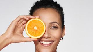 Conoce los beneficios de los serums con vitamina C sobre la piel