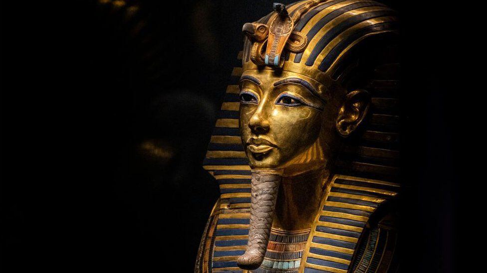 Tutankhamun's mask.