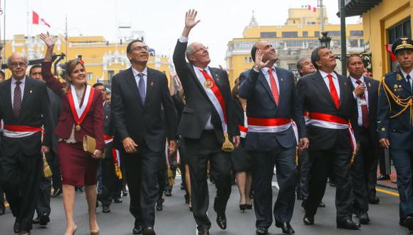 PPK depositó la confianza en su experiencia y la de sus ministros, que carecían en su mayoría de los recursos para enfrentar contextos políticos adversos. (Foto: Sepres)