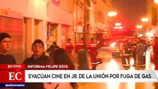 Jirón de la Unión: alarma en local de cine por presunta fuga de gas