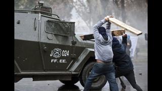 Chile: Heridos, saqueos e incendios tras marchas estudiantiles