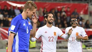 Selección española: Isco marcó gol luego de tremendo blooper de arquero rival