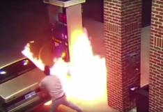 Provoca incendio en grifo por matar araña con encendedor | VIDEO