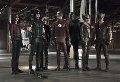 'Arrow' y 'The Flash': parte de la Justice League se reúne en crossover | FOTO