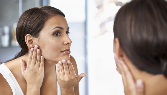 A partir de los 25 años, la piel sufre una pequeña reducción de la hidratación natural. Por eso, es importante empezar a tener cuidados especiales.