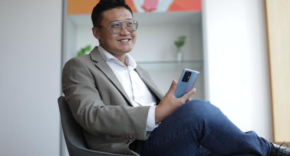 Tianshi Lv, gerente general de Xiaomi Perú, anuncia que tendrán 40 tiendas este año y que lanzarán laptops y Smart TV este año en el mercado peruano. (Foto: Anthony Niño de Guzmán)