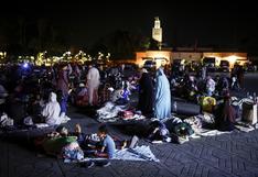 Cientos duermen en las calles de Marrakech por temor a réplicas tras el terremoto en Marruecos