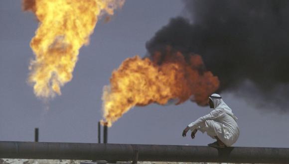 “Los llamamientos para detener las inversiones en nuevos proyectos petrolíferos son erróneos y podrían provocar un caos energético y económico”, advierte el secretario general de la OPEP, el kuwaití Haitham Al Ghais. (Foto agencias: referencial)