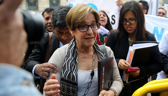 Susana Villarán asistió hoy a la audiencia en la que se resolvió su impedimento de salida del país por un plazo de 8 meses. (Foto: Andina)