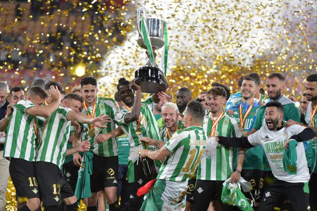 Betis venció por penales a Valencia y es campeón de la Copa del Rey tras 17 años. (Foto: AFP)