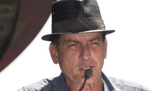 Charlie Sheen fue chantajeado por los que sabían que tiene VIH