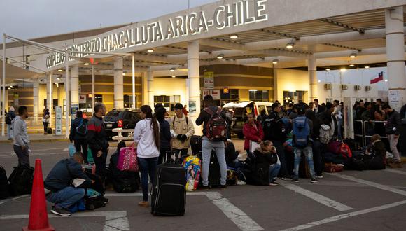 Numerosos venezolanos han quedado varados en la frontera entre Chile y el Perú. (Reuters).