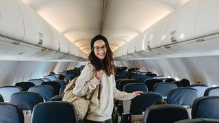 Viajes en avión: consejos de belleza para cuidar tu piel en vuelos largos 