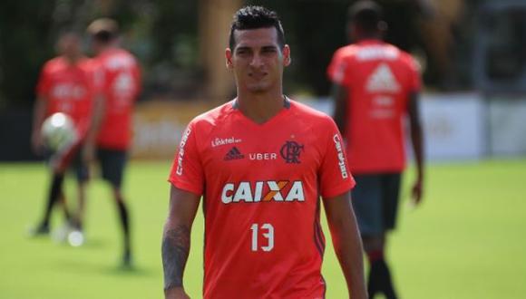 Trauco apunta a ser titular: Flamengo vendió a lateral Jorge