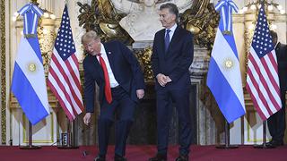 G20: Trump se queja de la traducción y tira su audífono al suelo | FOTOS y VIDEO