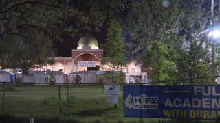 Hombre muere en un tiroteo a las afueras de una mezquita de Tampa en EE.UU.
