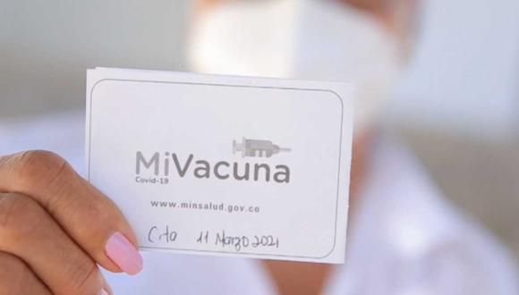 Conoce desde qué fecha será necesario portar el carné de vacunación con las dosis completas, en Colombia. (Foto: Semana)