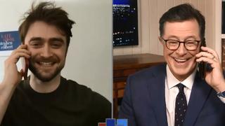 Daniel Radcliffe brinda divertida entrevista a Stephen Colbert en medio de problemas técnicos | VIDEO