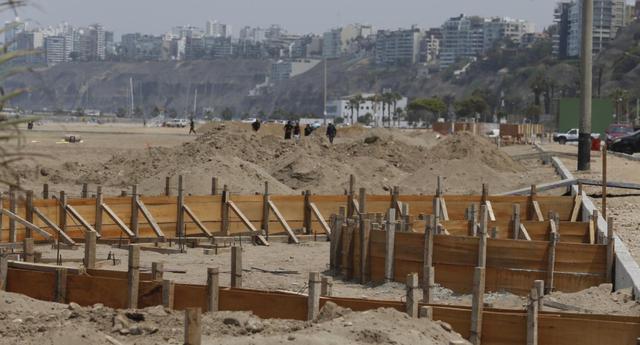 Vecinos de la zona dijeron que la comuna buscaría hacer piletas y un bulevar. (Foto: Violeta Ayasta)