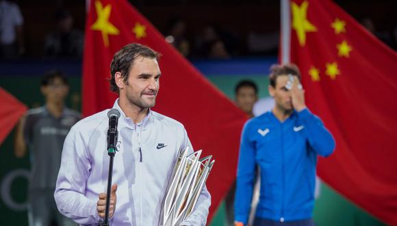 Roger Federer y Rafael Nadal jugaron la madrugada del domingo la gran final del Masters de Shanghái. El suizo fue superior. (Foto: AFP)