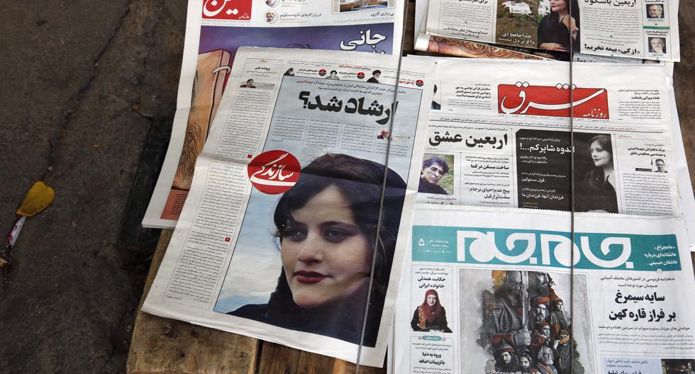 Un periódico iraní reporta la muerte de Mahsa Amini, quien fue detenida el 13 de setiembre. Ella fue declarada muerta el 16, luego de pasar tres días en coma. EFE