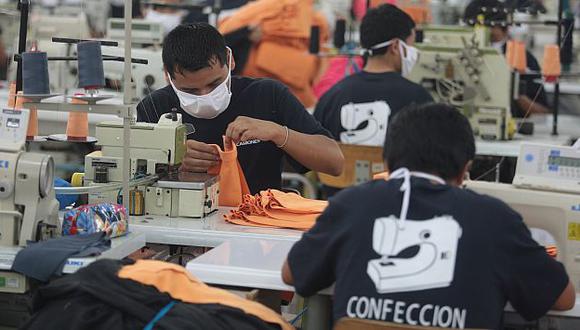 Prendas asiáticas son más económicas que las peruanas. (Foto: GEC)