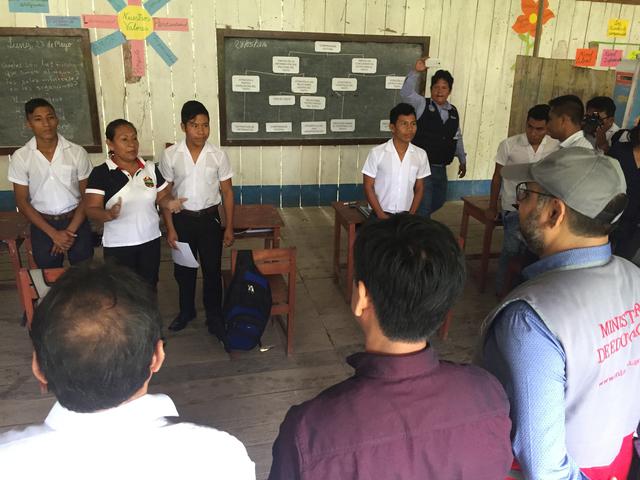 Loreto: ministro de Educación supervisó colegios con calendario escolar alterno