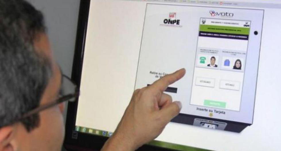 La ONPE realizó una demostración del moderno sistema de votación electrónica ante la Comisión de Constitución del Congreso. (Foto: GEC)