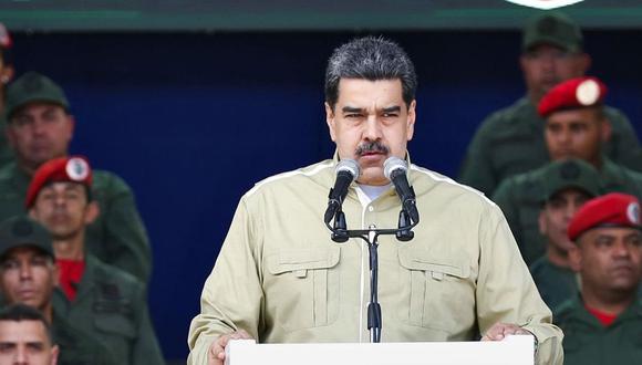 Venezuela: Nicolás Maduro ordena elevar los niveles de vigilancia y capacidad de combate de las Fuerzas Armadas. (AFP).