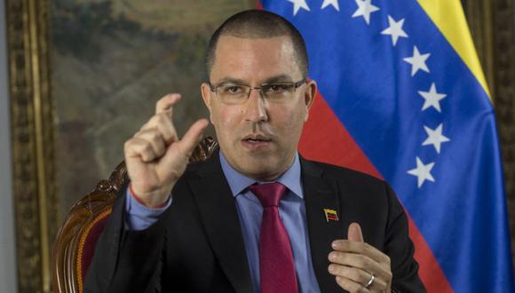 El ministro de Relaciones Exteriores de Venezuela, Jorge Arreaza, habla durante una entrevista con AFP en Caracas. (Foto: Pedro Rances Mattey / AFP)