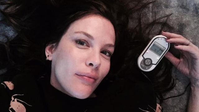 Instagram: Liv Tyler presentó a su hija Lula Rose - 1