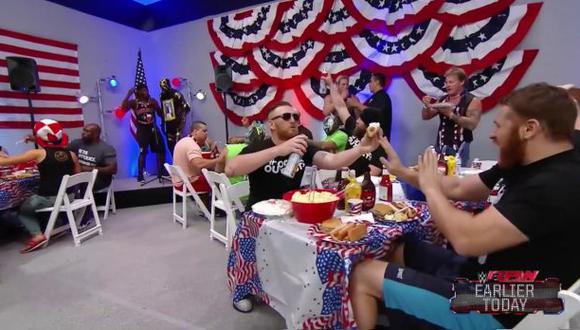 WWE celebra el 4 de julio con un ‘Royal Rumble’ de comidas