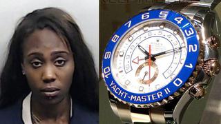 Mujer robó reloj a turista y lo ocultó en sus partes íntimas
