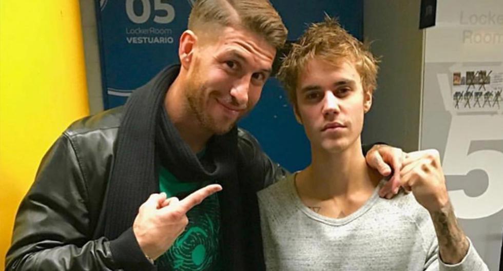 Sergio Ramos se tomó una foto con el ícono juvenil Justin Bieber. (Foto: Instagram)