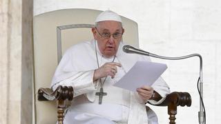“No hay ninguna contradicción para que un sacerdote se pueda casar”, declara el papa Francisco
