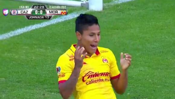 Raúl Ruidíaz erró un gol debajo del arco ante Cruz Azul [VIDEO]