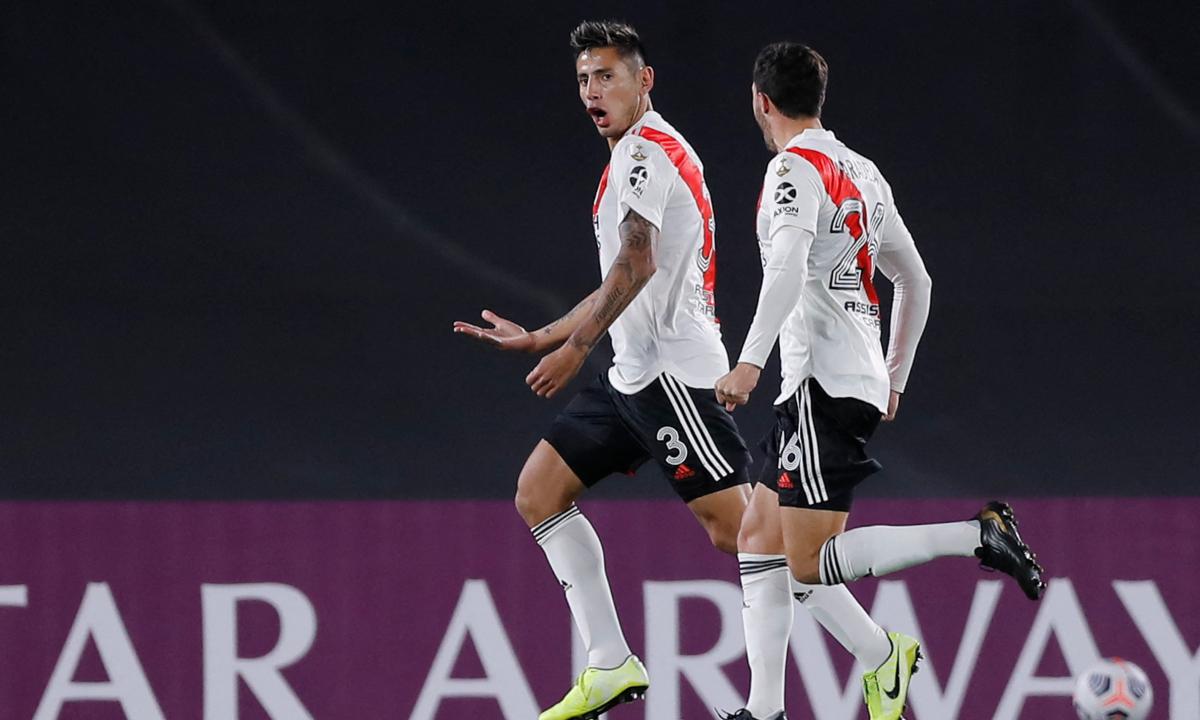 River derrota a Santa Fe en la fecha 5 de la Copa Libertadores 2021 con goles de Julián Álvarez y Fabrizio Angileri | Foto: AFP