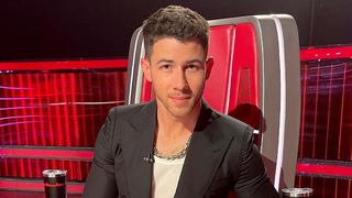 Nick Jonas reaparece en “The Voice” tras accidente que lo llevó al hospital 