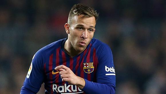 Arthur Melo juega como volante en el FC Barcelona. (Foto: AFP)