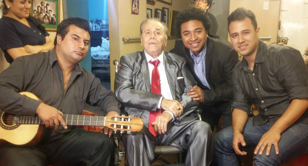 Augusto Polo Campos lloró al encontrarse con nieto de Lucha Reyes. (Foto: Difusión)