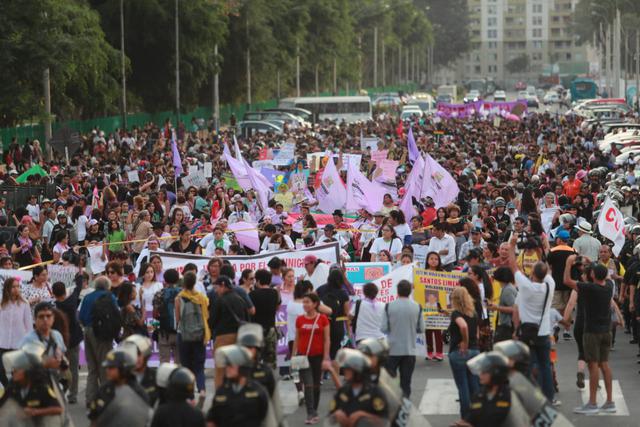 Día de la Mujer: así se realiza movilización #Marcha8M | FOTOS