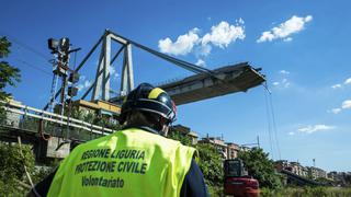 YouTube:Las operaciones de rescate tras la caída del puente en Génova [VIDEO]