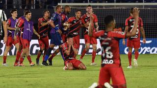 Paranaense anotó sobre el final y eliminó a Libertad por la Copa Libertadores